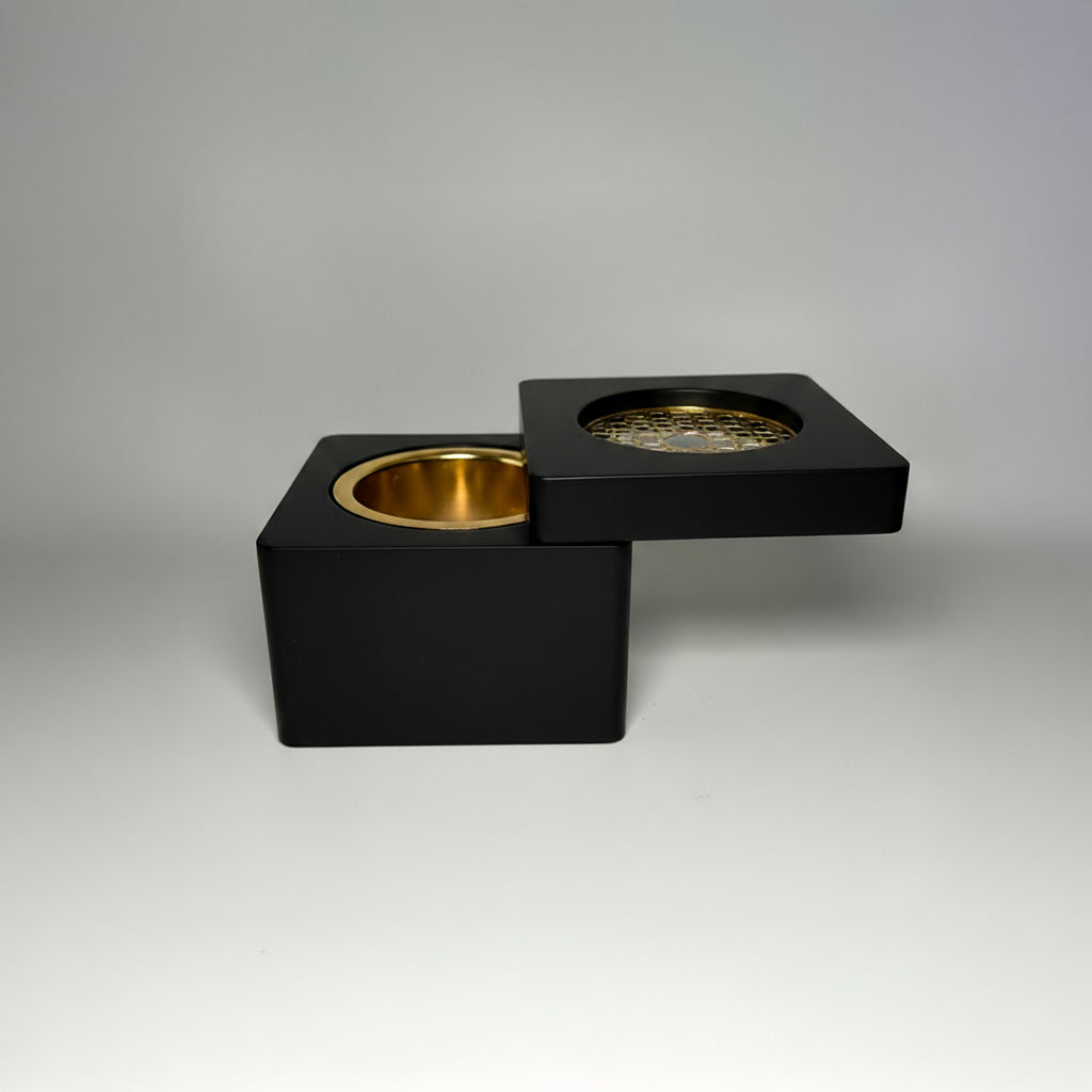 Noor Al-Oud Modern Black & Gold Geometric Bakhoor Burner